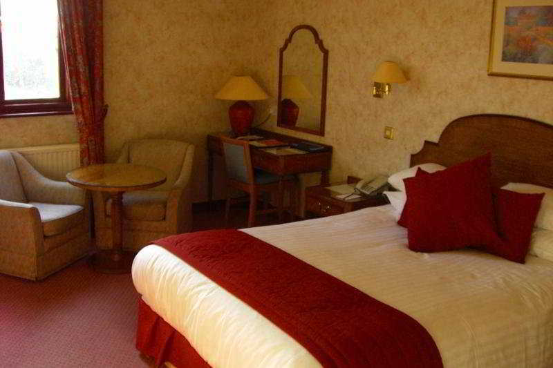 Copthorne Effingham Gatwick Hotel Δωμάτιο φωτογραφία
